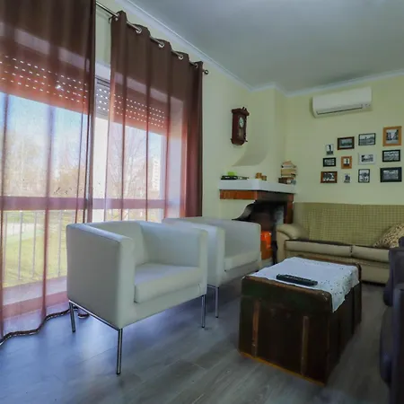 Guest House Chaves Dom wakacyjny *